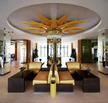 Royal Sun Daire
